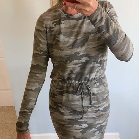 Camo Print, Elastic Waist Long Sleeve Dress - Picture 7 of 12